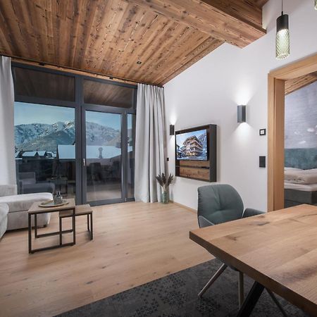 Hotel & Appartements Heigenhauser Waidring Bagian luar foto