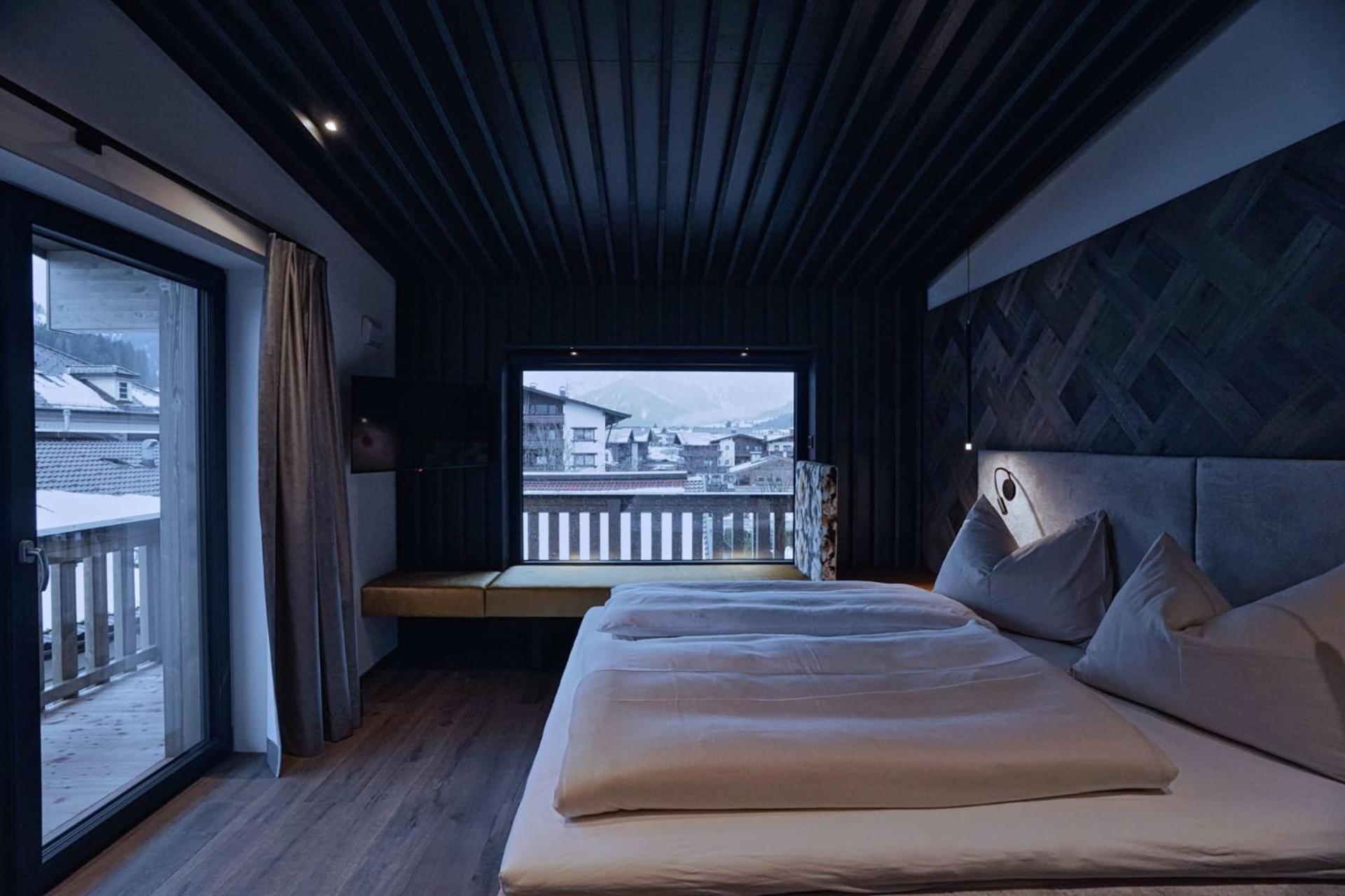Hotel & Appartements Heigenhauser Waidring Bagian luar foto
