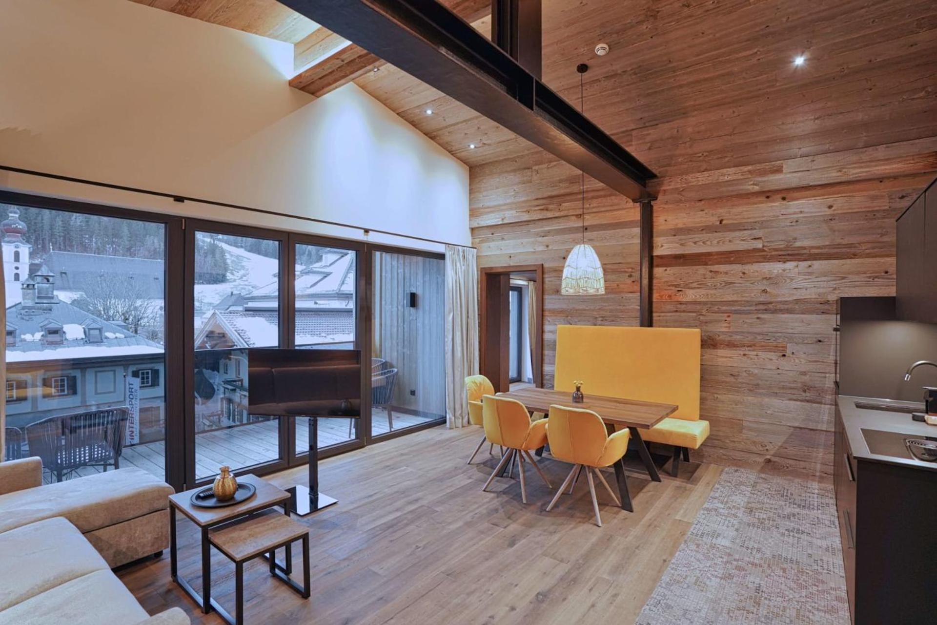 Hotel & Appartements Heigenhauser Waidring Bagian luar foto