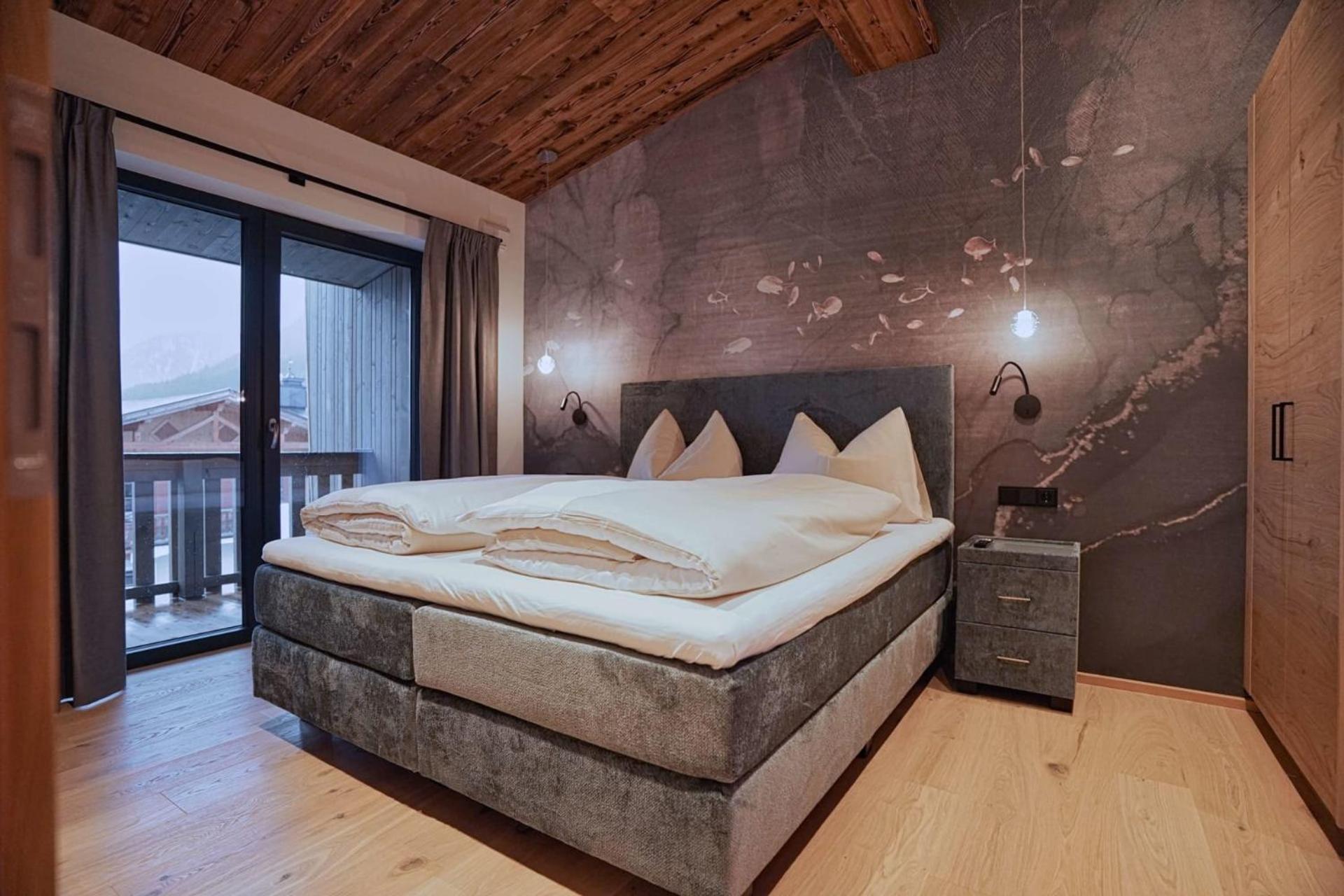 Hotel & Appartements Heigenhauser Waidring Bagian luar foto