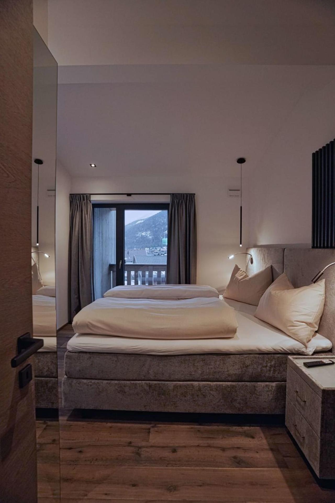 Hotel & Appartements Heigenhauser Waidring Bagian luar foto