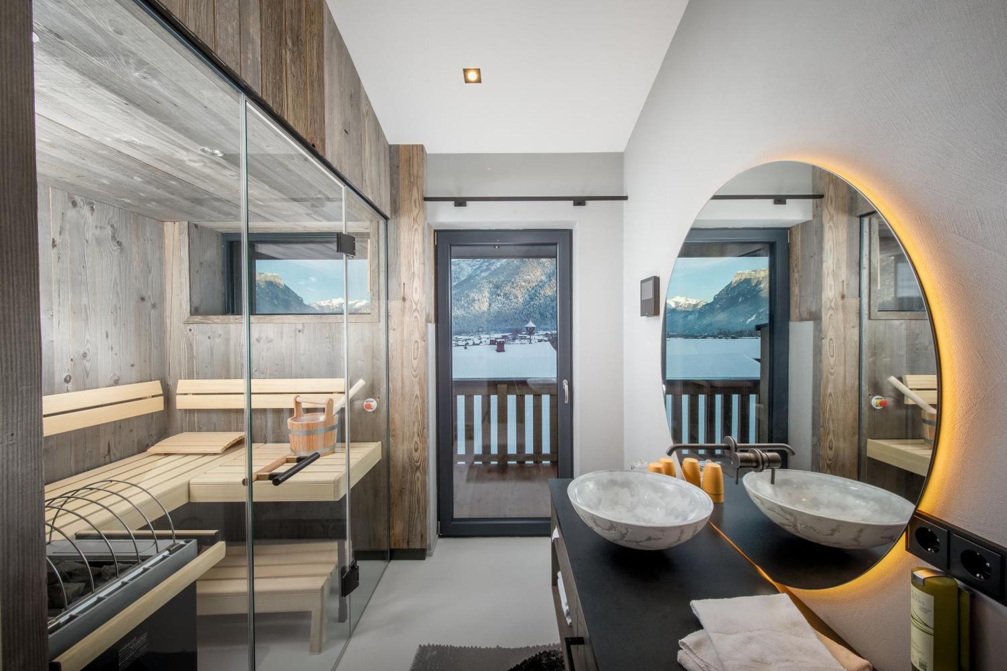 Hotel & Appartements Heigenhauser Waidring Bagian luar foto